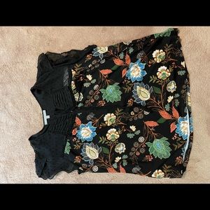 Daniel Rainn black and floral top XL
